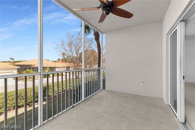 7835 Regal Heron CIR 202, Naples, FL 34104