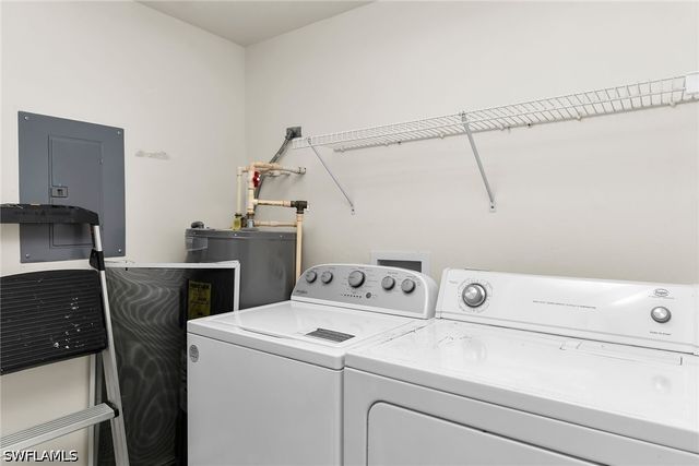 7835 Regal Heron CIR 202, Naples, FL 34104