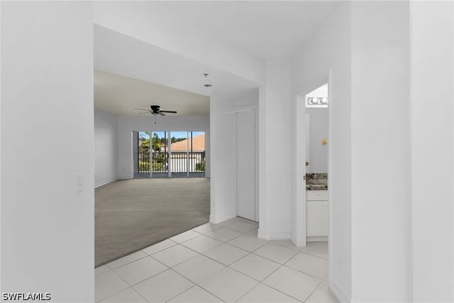 7835 Regal Heron CIR 202, Naples, FL 34104