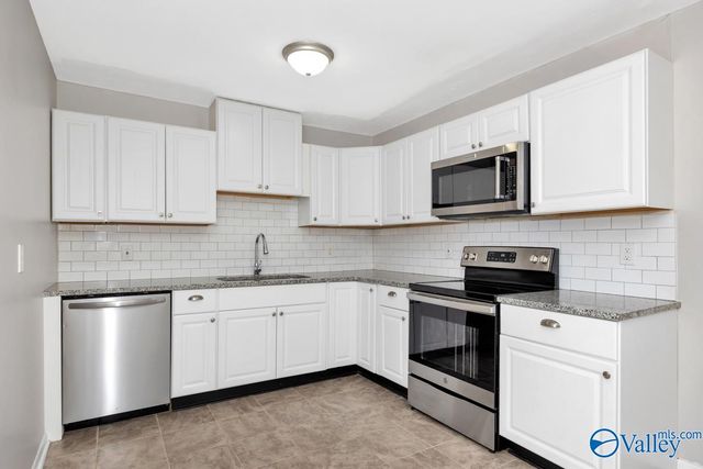 3115 Fouche Drive SW, Huntsville, AL 35805