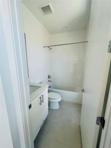 285 Remy Ln, Montebello, CA 90640