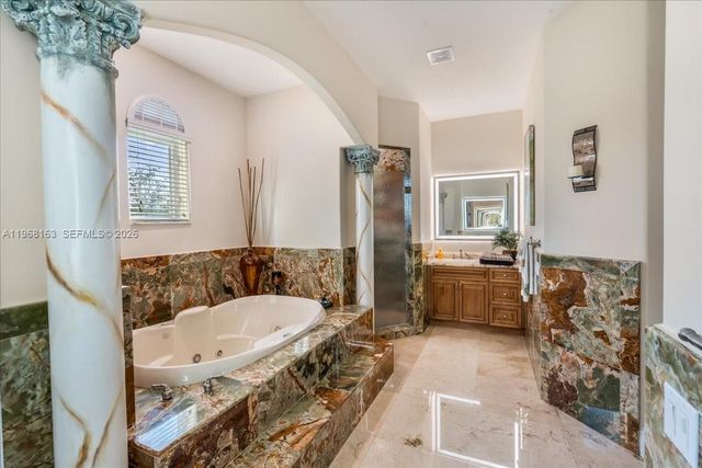 7851 NW 166th Terrace, Miami Lakes, FL 33016