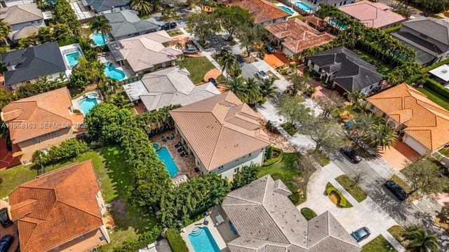 7851 NW 166th Terrace, Miami Lakes, FL 33016