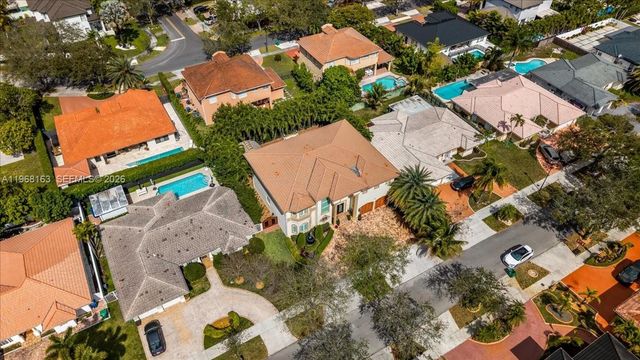 7851 NW 166th Terrace, Miami Lakes, FL 33016