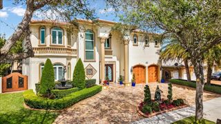 7851 NW 166th Terrace, Miami Lakes, FL 33016