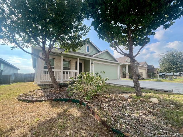 10418 Midsummer Mdw, Converse, TX 78109