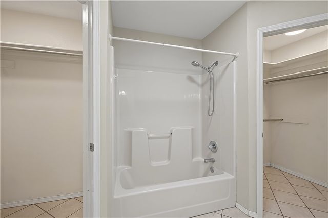 2566 W Arthur Hart Street, Fayetteville, AR 72703