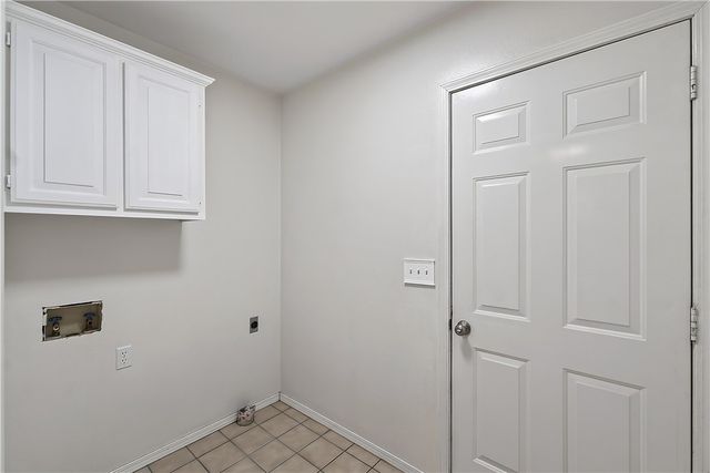 2566 W Arthur Hart Street, Fayetteville, AR 72703