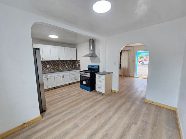 3428 Ross Avenue SE, Albuquerque, NM 87106