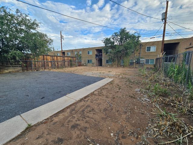 3428 Ross Avenue SE, Albuquerque, NM 87106