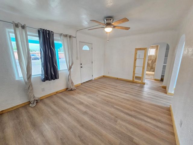 3428 Ross Avenue SE, Albuquerque, NM 87106