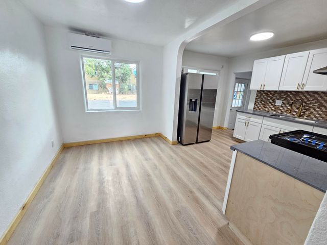 3428 Ross Avenue SE, Albuquerque, NM 87106