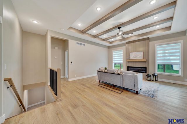 945 N 108th Street, Lincoln, NE 68527