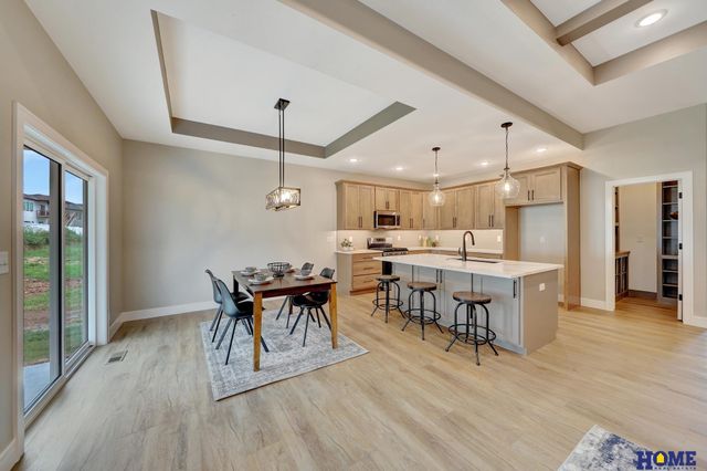 945 N 108th Street, Lincoln, NE 68527