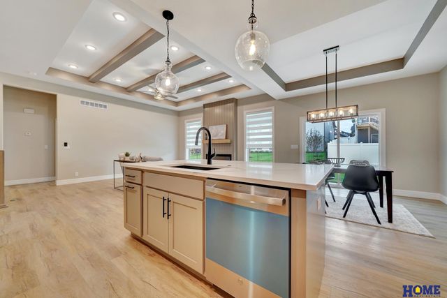 945 N 108th Street, Lincoln, NE 68527
