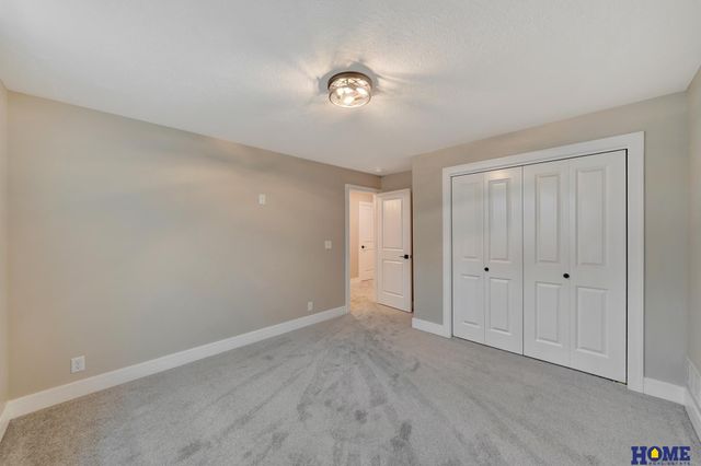 945 N 108th Street, Lincoln, NE 68527