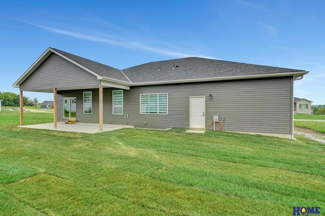 945 N 108th Street, Lincoln, NE 68527