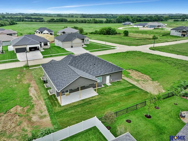945 N 108th Street, Lincoln, NE 68527