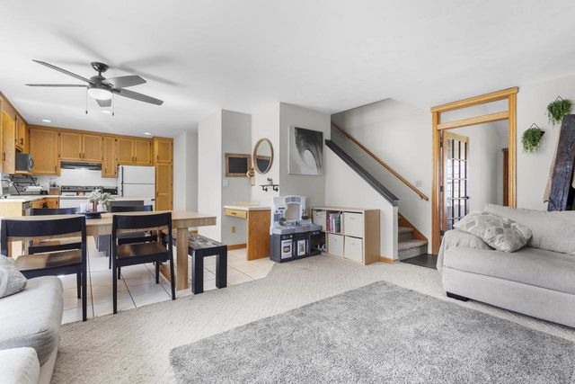 1394 O KEEFE ROAD, De Pere, WI 54115