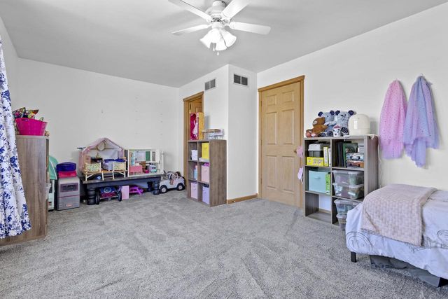1394 O KEEFE ROAD, De Pere, WI 54115