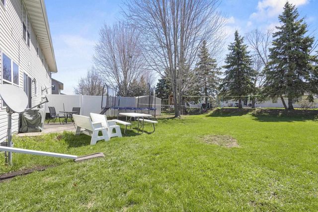 1394 O KEEFE ROAD, De Pere, WI 54115