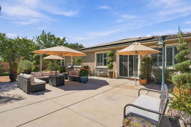 6401 Charwood Place, Bakersfield, CA 93306