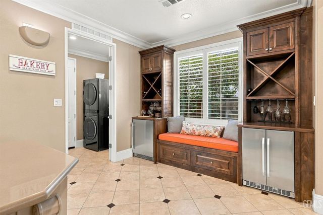 6401 Charwood Place, Bakersfield, CA 93306