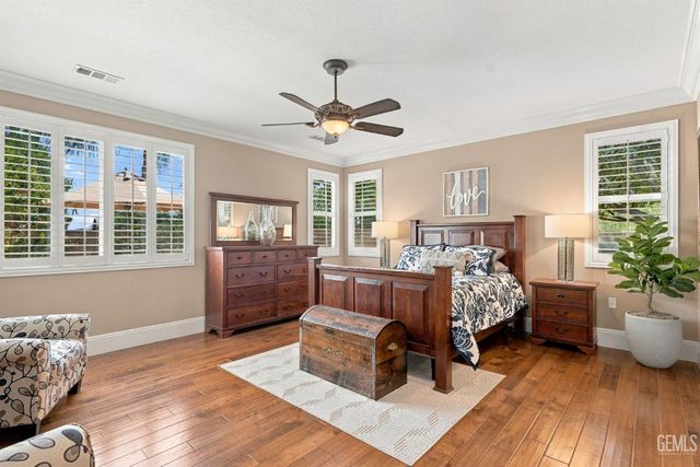 6401 Charwood Place, Bakersfield, CA 93306