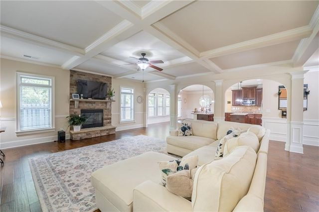 6354 Brookridge Drive, Flowery Branch, GA 30542