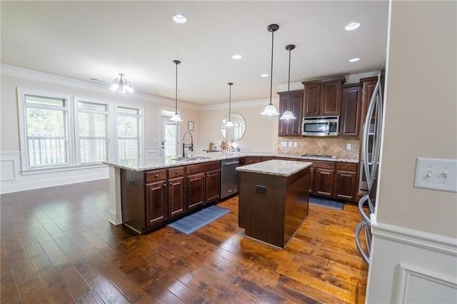 6354 Brookridge Drive, Flowery Branch, GA 30542