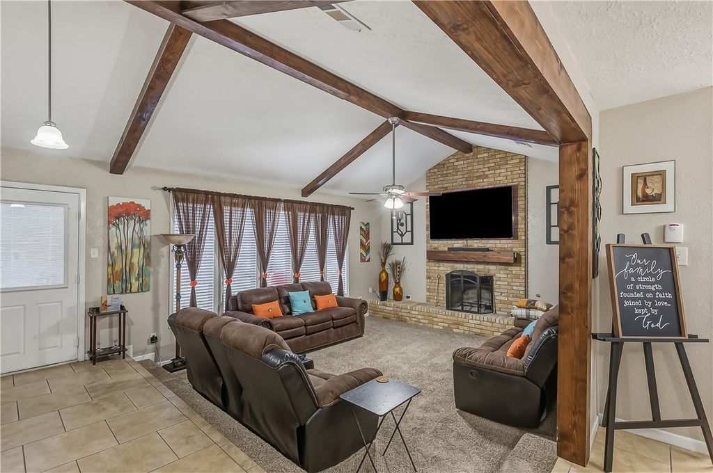 2403 Briar Oaks Drive, Bryan, TX 77802 — photo 5