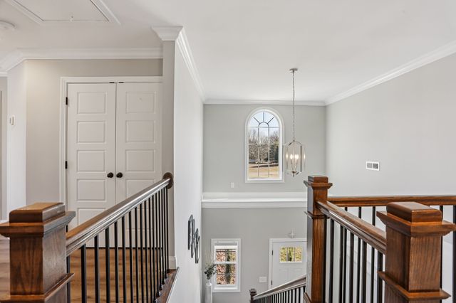 561 Hiwassee Rd, Lebanon, TN 37087