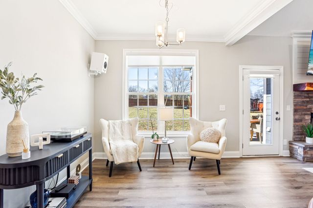 561 Hiwassee Rd, Lebanon, TN 37087