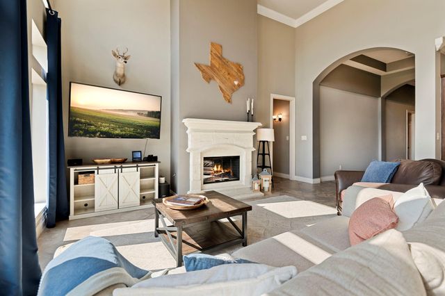 2643 Imperial Grove Lane, Conroe, TX 77385