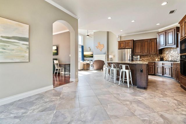 2643 Imperial Grove Lane, Conroe, TX 77385