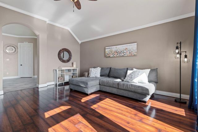 2643 Imperial Grove Lane, Conroe, TX 77385