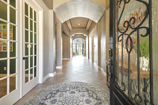 2643 Imperial Grove Lane, Conroe, TX 77385