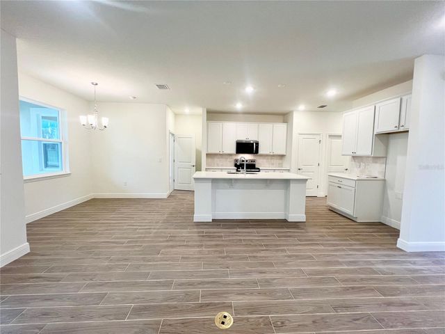 1 SEA FLOWER PATH, Palm Coast, FL 32164