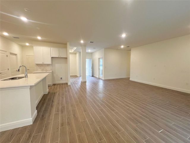 1 SEA FLOWER PATH, Palm Coast, FL 32164