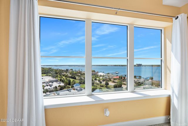 2 Oceans West Blvd Apt 1000, Daytona Beach Shores, FL 32118