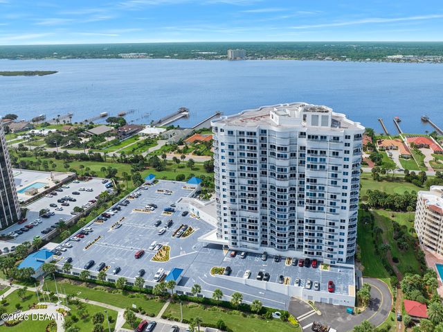 2 Oceans West Blvd Apt 1000, Daytona Beach Shores, FL 32118
