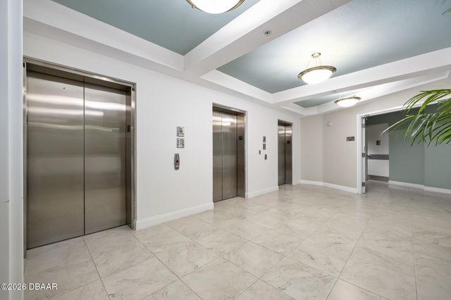 2 Oceans West Blvd Apt 1000, Daytona Beach Shores, FL 32118