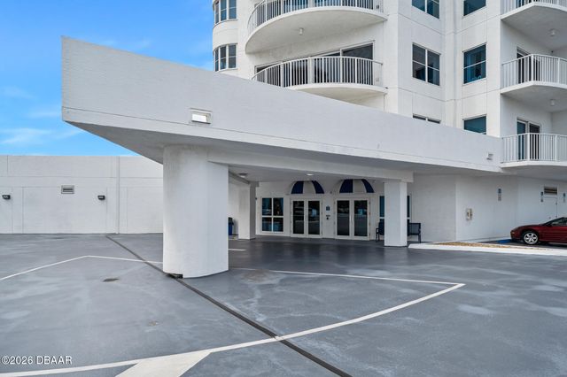 2 Oceans West Blvd Apt 1000, Daytona Beach Shores, FL 32118