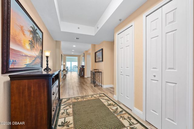 2 Oceans West Blvd Apt 1000, Daytona Beach Shores, FL 32118