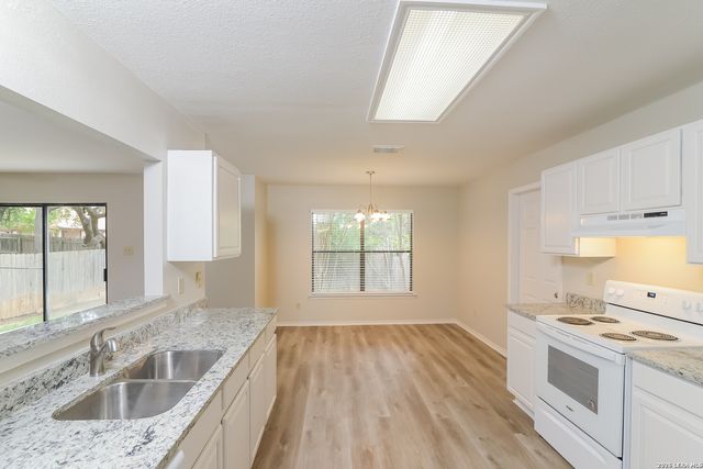 11311 Bronze Sand, San Antonio, TX 78253