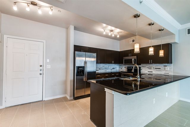 3102 Kings Road 3303, Dallas, TX 75219