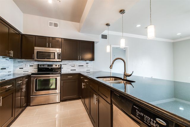 3102 Kings Road 3303, Dallas, TX 75219