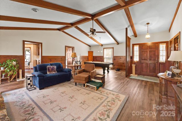 3614 Mckee Road, Charlotte, NC 28270