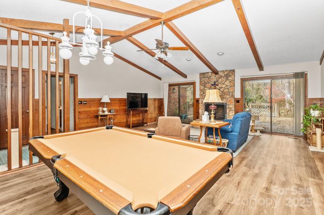 3614 Mckee Road, Charlotte, NC 28270