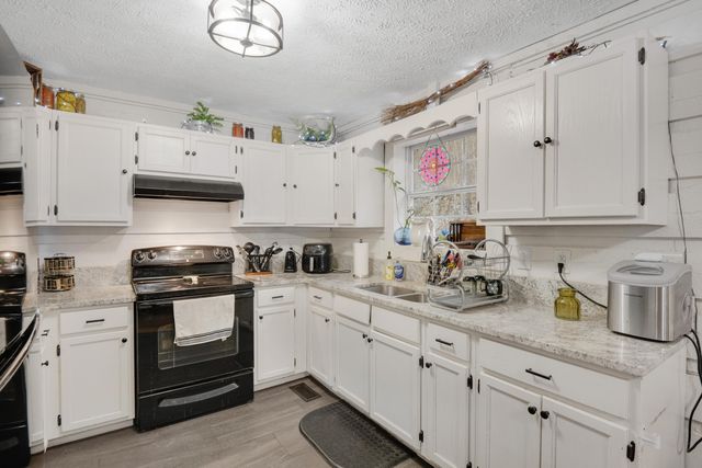 2003 Fredonia Road, Dunlap, TN 37327